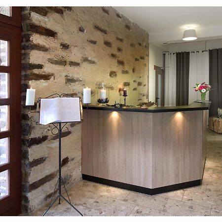 Boutique Hotel Altes Pfarrhaus Ernst Bagian luar foto